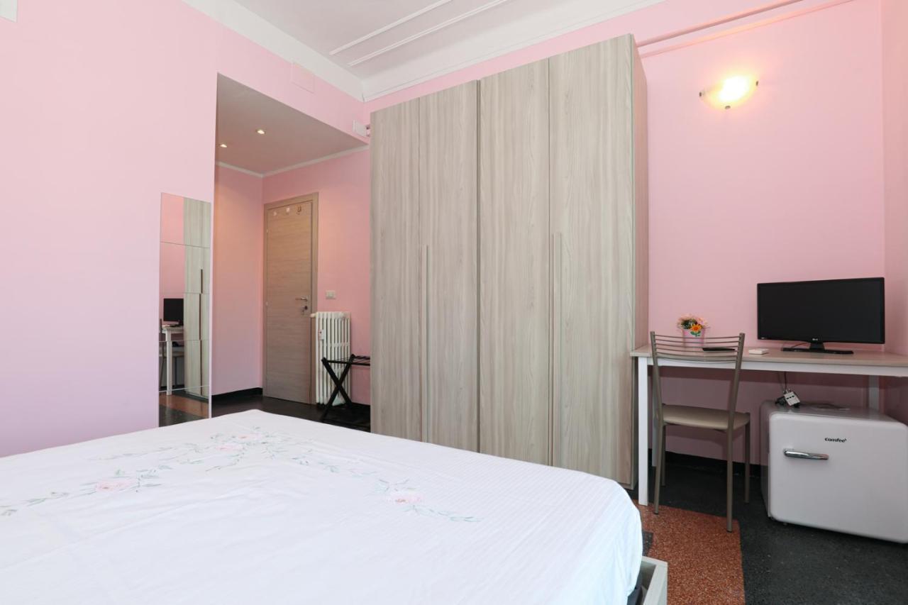 Affittacamere "San Martino Rooms" Genoa Exterior photo